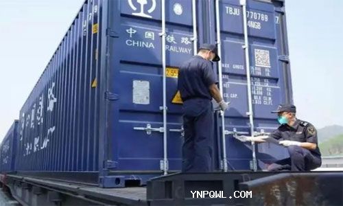 中老鐵路開通以來進(jìn)出口貨物已突破百萬噸