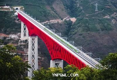 中老鐵路客貨運輸?shù)某掷m(xù)雙重增長促進地區(qū)經(jīng)濟發(fā)展