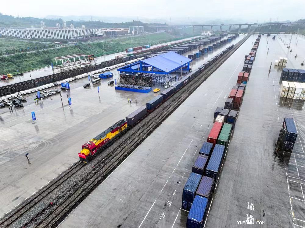 中老鐵路跨境貨物達(dá) 400 萬(wàn)噸