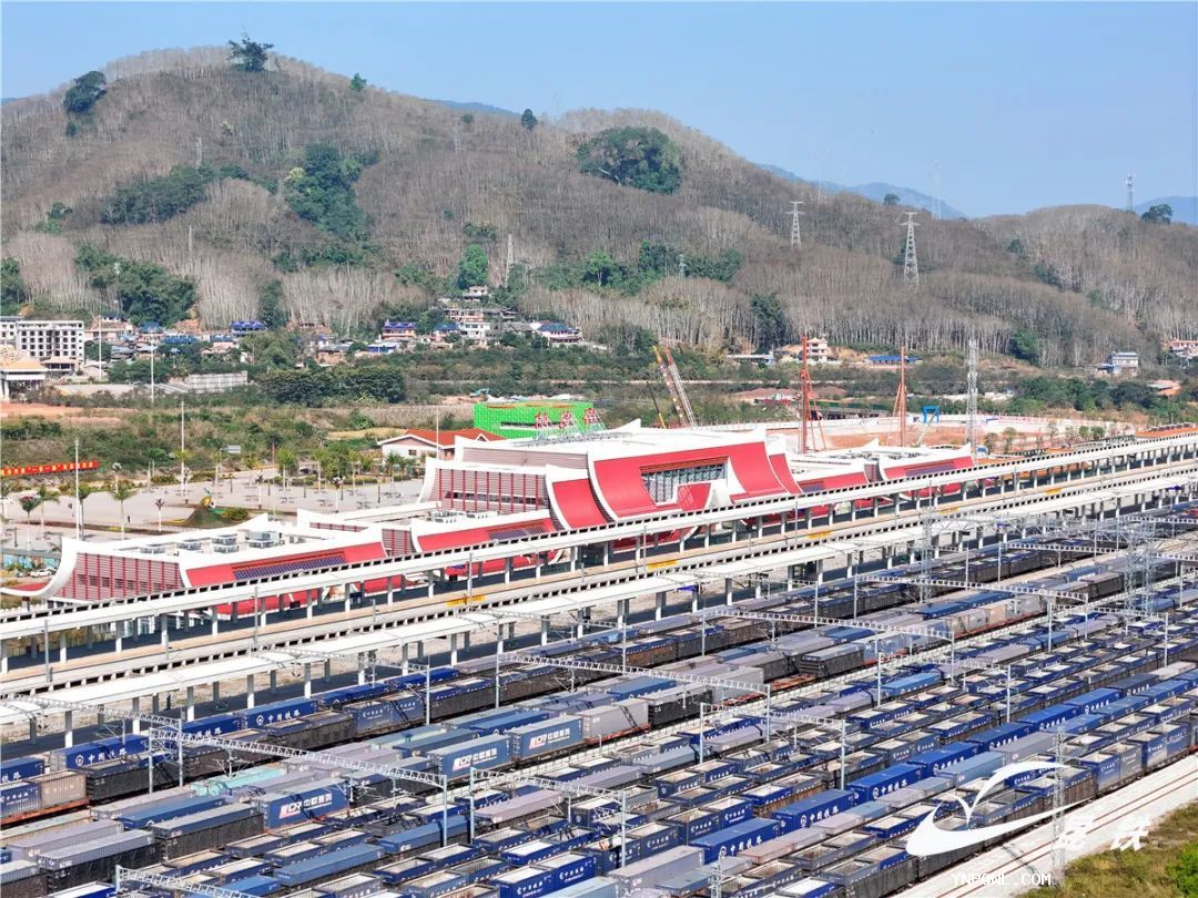  中老鐵路具有強大的運輸能力  